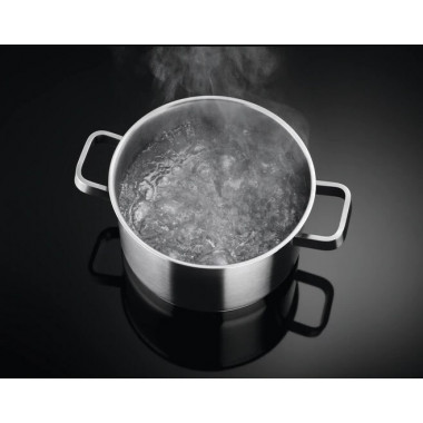 Индукционная варочная панель Electrolux EIV 9467