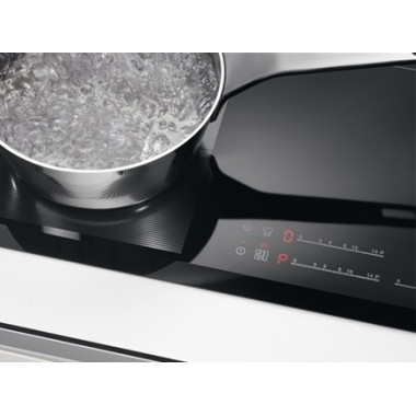 Индукционная варочная панель Electrolux IKE 6420 KB