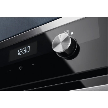 Электрический духовой шкаф Electrolux OKD5C70X