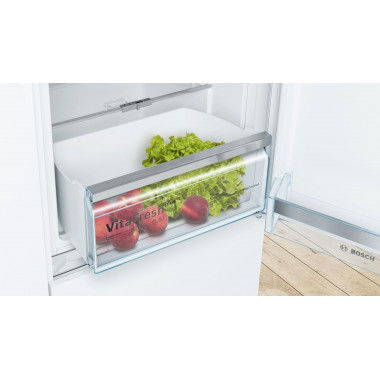 Встраиваемый холодильник Bosch KIN86HD20R