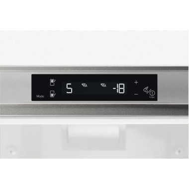 Встраиваемый холодильник Electrolux ENG 2854