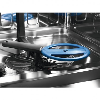 Встраиваемая посудомоечная машина Electrolux EMG 48200 L