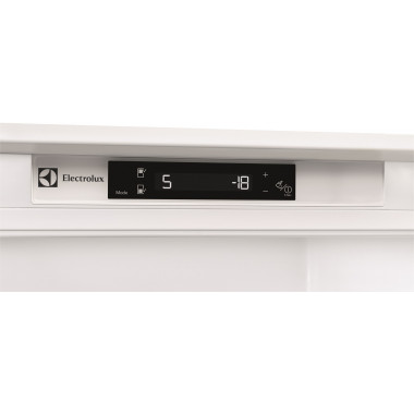 Встраиваемый холодильник Electrolux ENG 7854