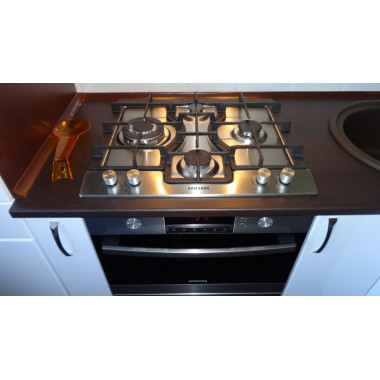 Газовая варочная панель Samsung GN642JDXD1