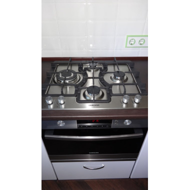 Газовая варочная панель Samsung GN642JDXD1