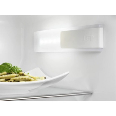 Встраиваемый холодильник Electrolux ENN 92853 CW