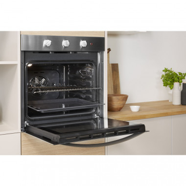 Газовый духовой шкаф Indesit IGW 620 IX