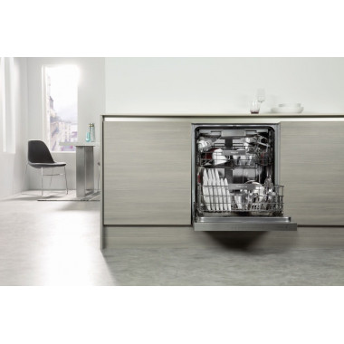 Встраиваемая посудомоечная машина Whirlpool WIO 3T123