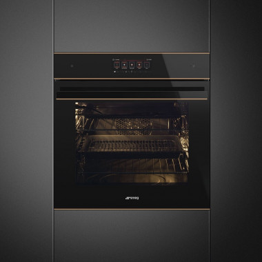 Электрический духовой шкаф Smeg SFP6606WTPNX