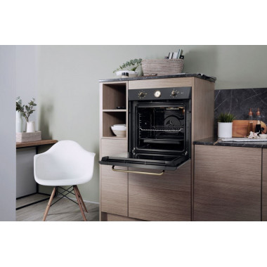 Электрический духовой шкаф Hotpoint-Ariston FIT 801 H AN