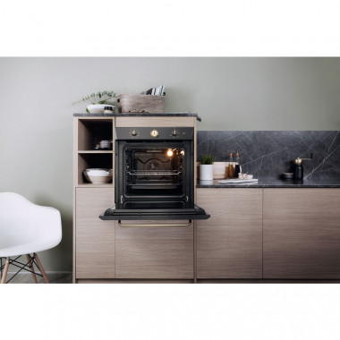 Электрический духовой шкаф Hotpoint-Ariston FIT 801 SC AN