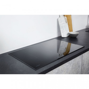 Индукционная варочная панель Hotpoint-Ariston KIA 640 C